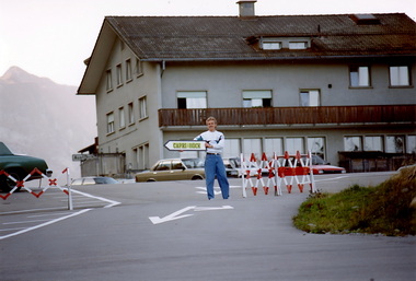 Parkplatzeinweiser
Car park signposts
Indicateur de parking